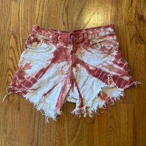 Vintage Levi’s Tie-dye Denim Shorts